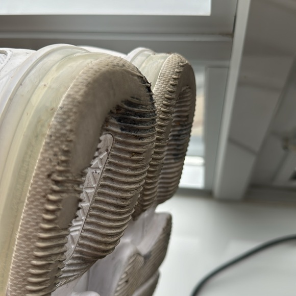 Nike air max infinity 2 size 10 white - Picture 3 of 5